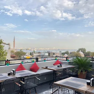 Nomade Old Provincia di Istanbul