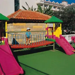 Club Pineta 3* Armutalan